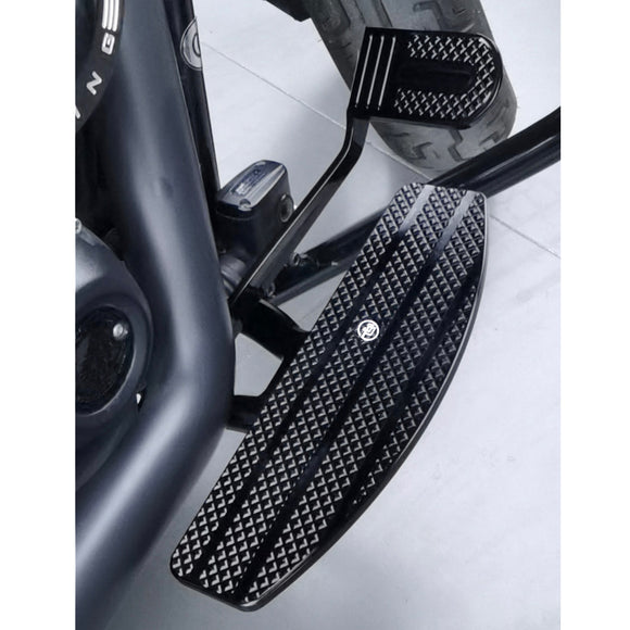 Black Floorboard Foot Controls Kit for 18-UP FX Softail